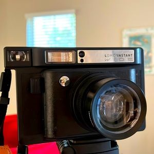 Lomography Lomo’Instant Wide Polaroid Camera
